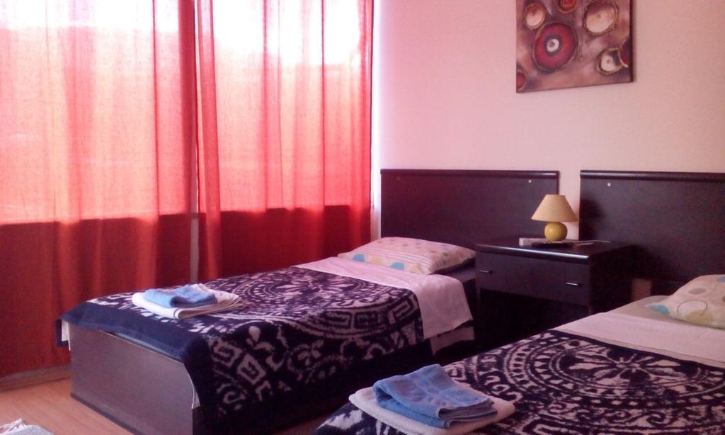 Motel Le Village Skopje Quarto foto